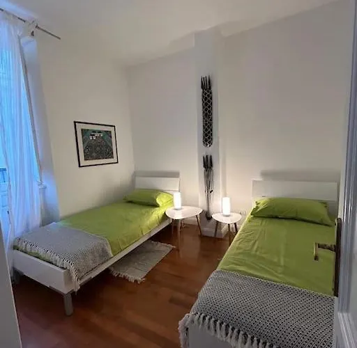Your Nest At Colosseum!! Appartement Rome